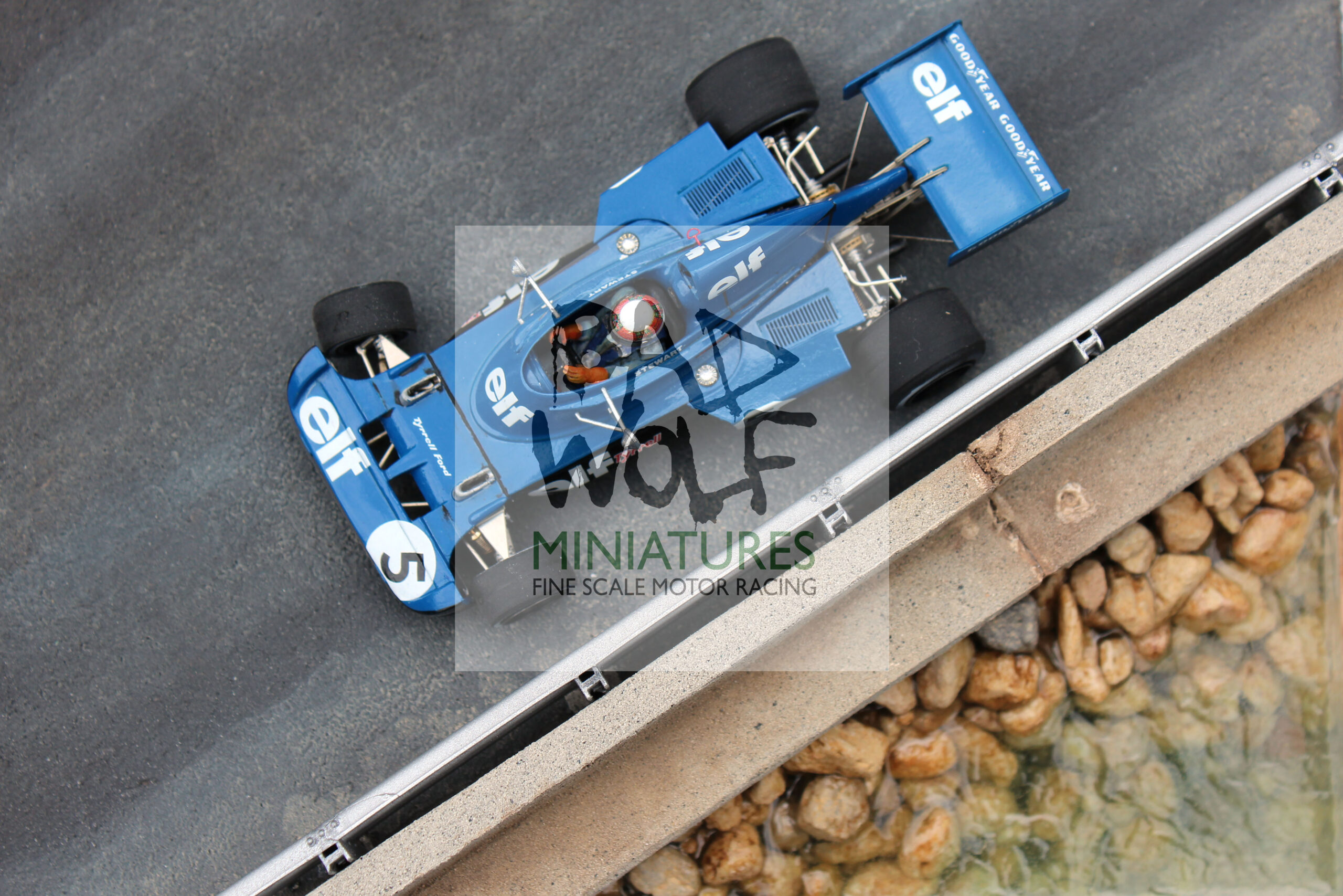 "The Flying Scot" - Limited Edition Signed Diorama - Sir Jackie Stewart - Tyrrell 006, Monaco 1973 - Image 12