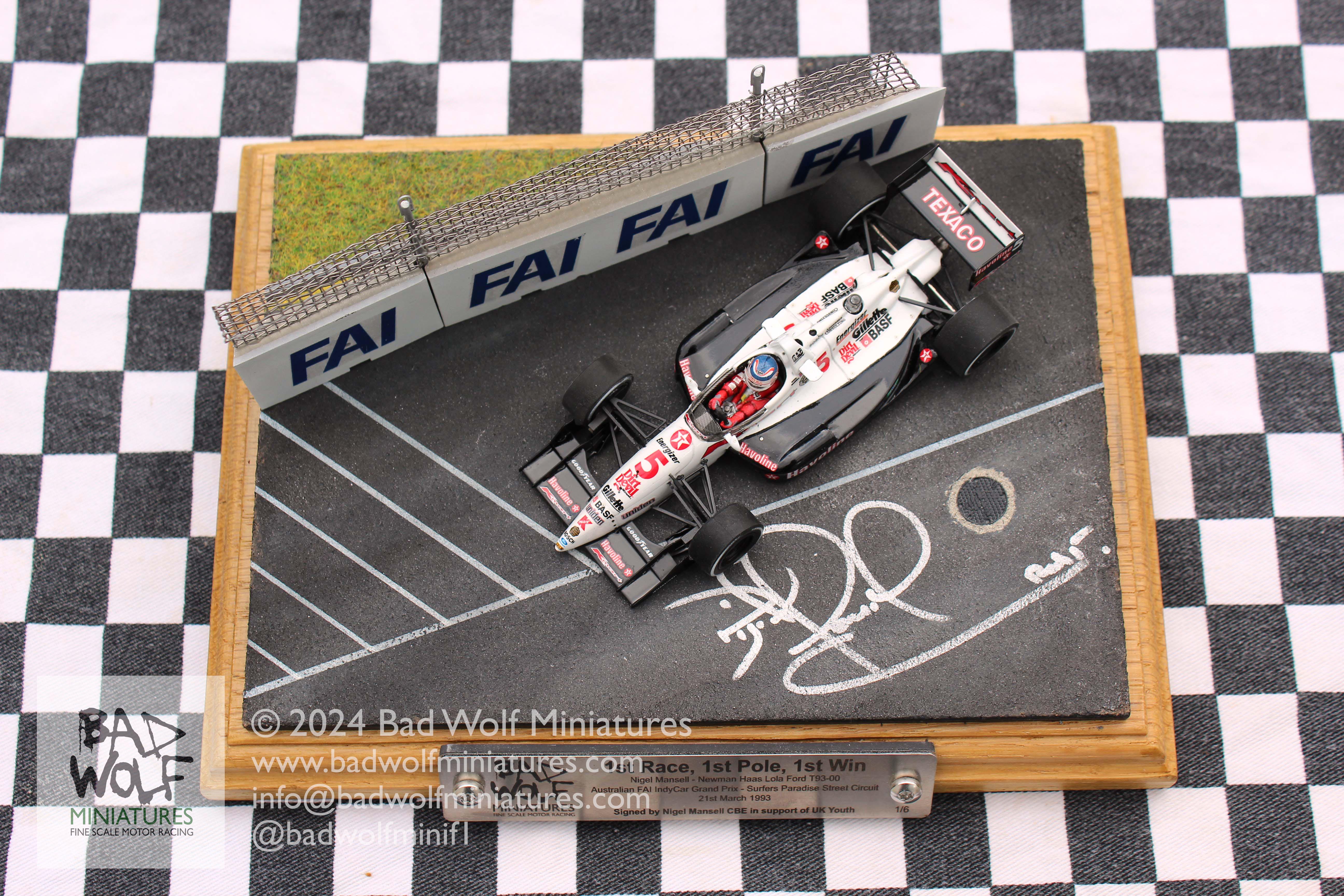 “1st Race, 1st Pole, 1st Win” – Limited Edition Signed Diorama – Nigel Mansell CBE – Newman Haas Lola Ford T93-00, Surfers Paradise 1993 - Image 4